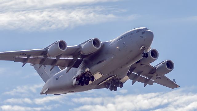 Boeing Globemaster III (A41210) - Stallion 50 on a missed approach 16 June 2020.