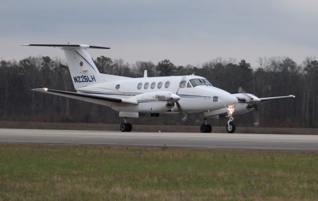 Beechcraft Super King Air 200 (N225LH) - An Alabama Law Enforcement Agency Beechcraft C-12C Huron on its takeoff roll down Runway 18 at Pryor Field Regional Airport, Decatur, AL - February 22, 2017.