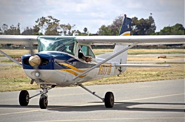 Cessna 152 (N5171B)