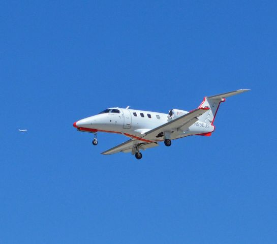 Embraer Phenom 100 (N580JS)