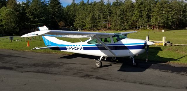 Cessna Skylane (N8949G)