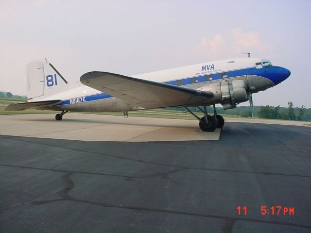 Douglas DC-3 (N8187E) - Parked on ramp....