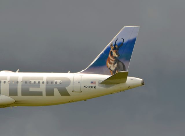 Airbus A320 (N209FR)