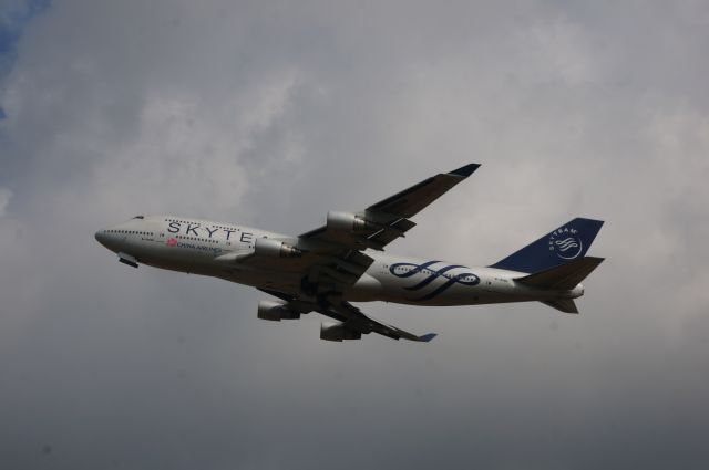 Boeing 747-400 (B-18206) - Skyteam Livery