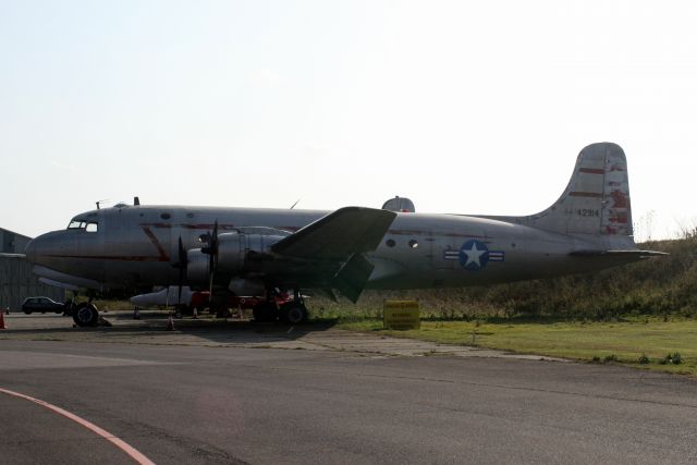 Douglas C-54 Skymaster (N31356) - 18-Sep-09