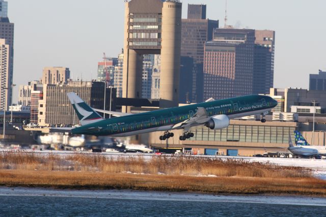 BOEING 777-300ER (B-KPB)