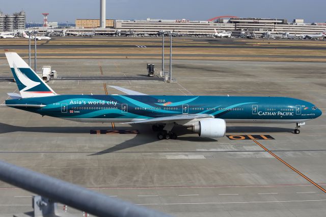 Boeing 777-200 (B-KPF)