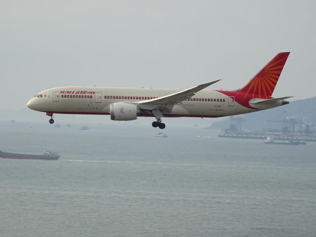 Boeing 787-8 (VT-ANT)