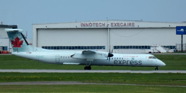 de Havilland Dash 8-400 (C-GJZC) - Shown here is a 2007 Air Canada Express de Havilland Dash 8-400 in the Spring of 2024.