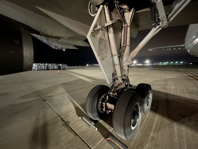 Boeing 757-200 (N442UP) - Underneath the beautiful UPS 757 at SGF! Date - December 21, 2022