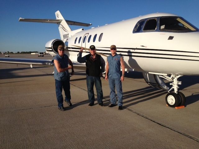 N989ST — - Pilots and owner