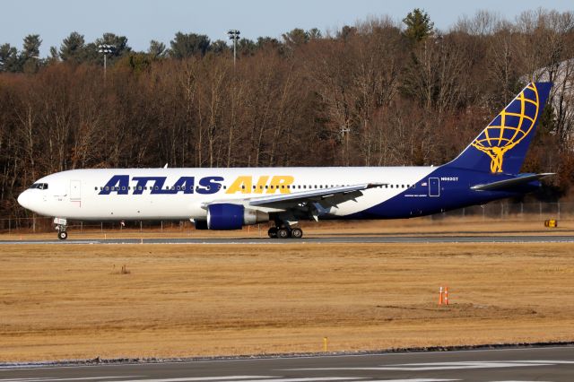 BOEING 767-300 (N662GT)