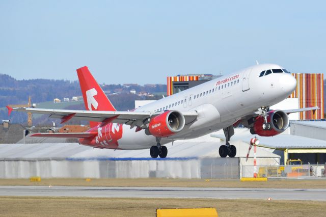 Airbus A320 (OE-LEL)