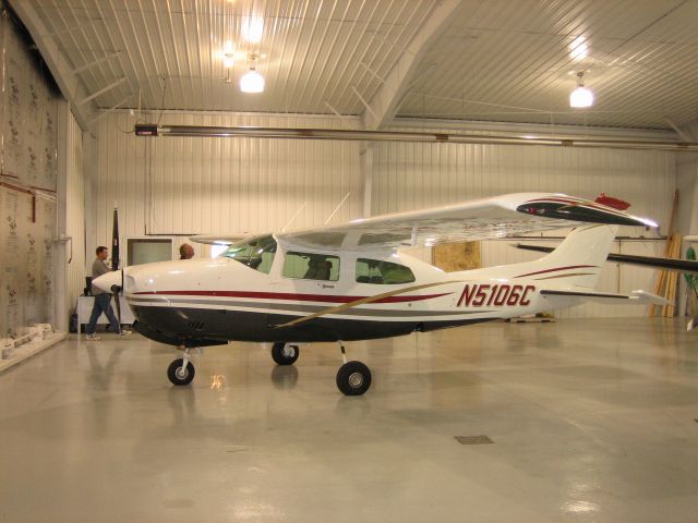 Cessna T210 Turbo Centurion (N5106C)