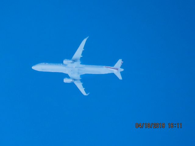 Airbus A321 (N900UW)