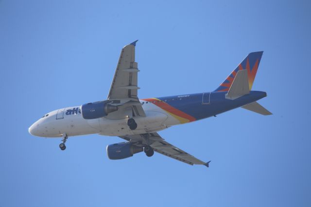 Airbus A319 (N321NV)