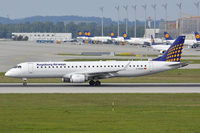 Embraer ERJ-190 (D-AEMA)