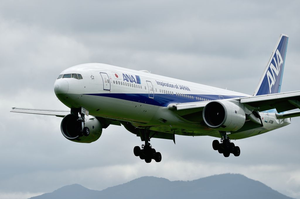 Boeing 777-200 (JA709A)