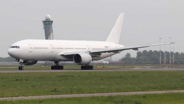 Boeing 777-200 (VQ-BJA)