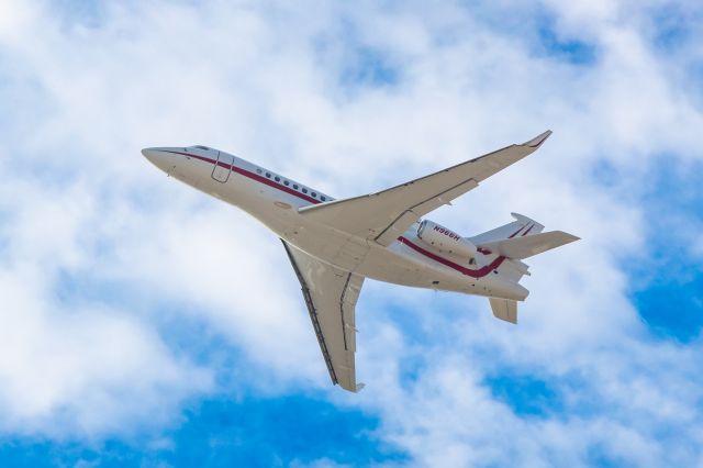 Dassault Falcon 7X (N966H) - Honeywell Dassault Falcon 7X taking off from PHX on 12/7/22. Taken with a Canon R7 and Tamron 70-200 G2 lens.