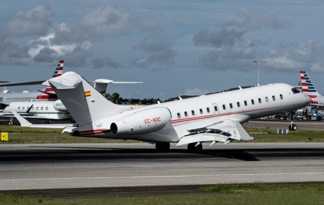 Bombardier Global 5000 (EC-NOC)