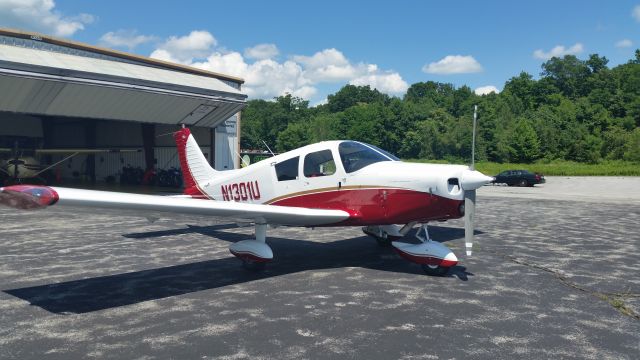 Piper Cherokee (N1301U)