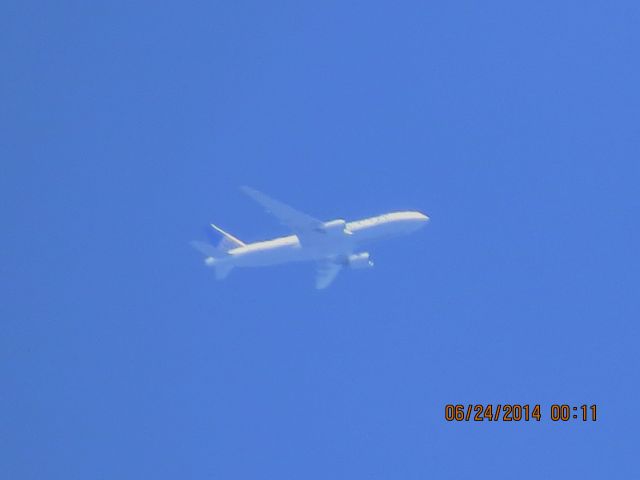 BOEING 777-200LR (N796UA) - United flight 326 from LAX to IAD over Baxter Springs Ks at 34,975 feet.