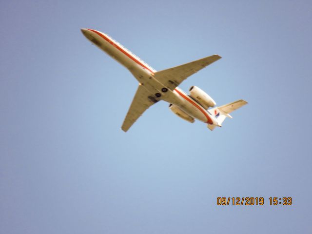 Embraer ERJ-135 (N840AE)