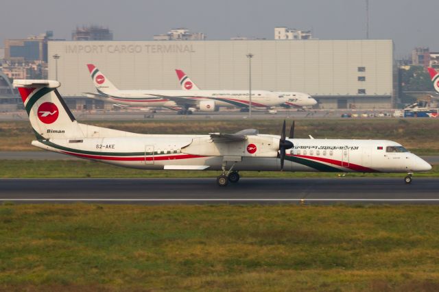 de Havilland Dash 8-400 (S2-AKE)