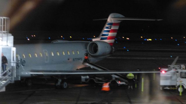 Canadair Regional Jet CRJ-700 (N709PS) - Heading out to Washington DCAbr /br /Delivered to Midatlantic Airways in 2004br /Delivered to PSA in 2005