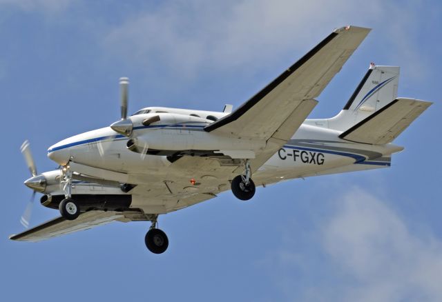 Beechcraft King Air 90 (C-FGXG)