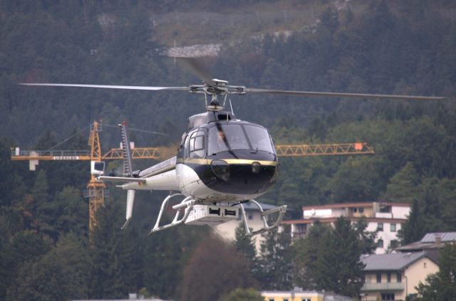 Eurocopter AS-350 AStar (D-HFCE)