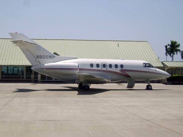 Hawker 800 (N800WP)