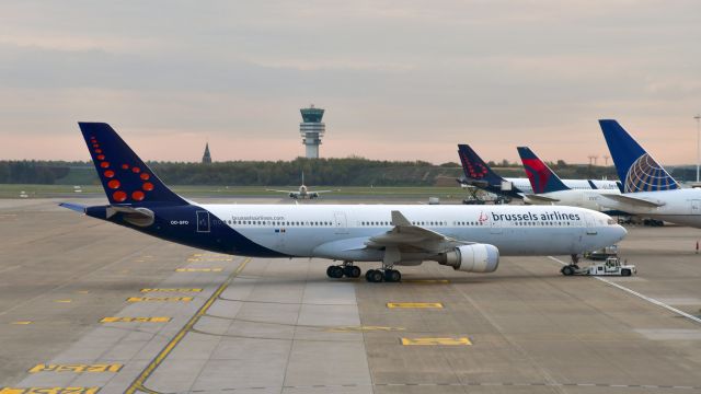 Airbus A330-300 (OO-SFO) - Brussels Airlines Airbus A330-301 OO-SFO in Brussels 