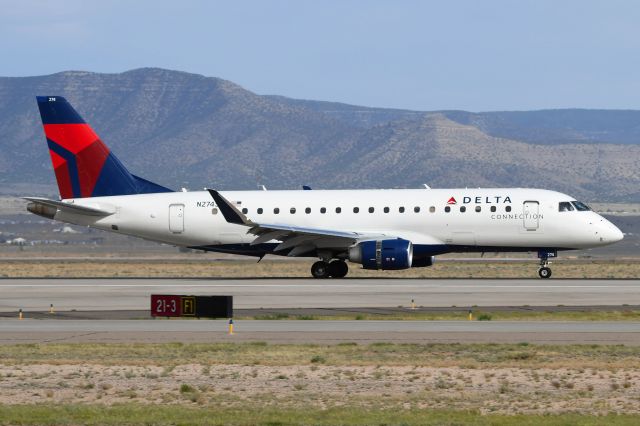 Embraer 175 (N274SY)