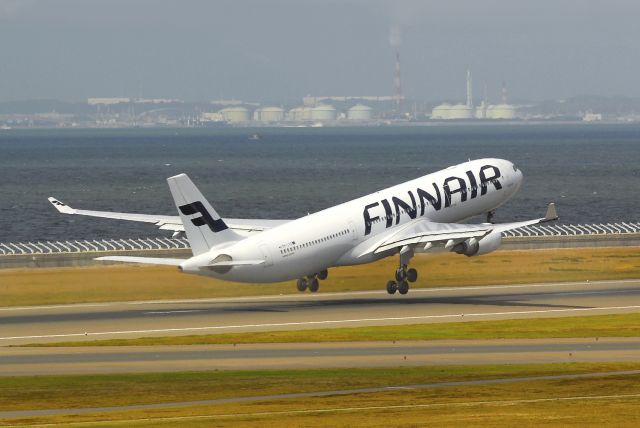 Airbus A330-300 (OH-LTO)