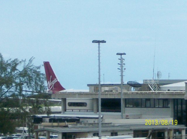 Airbus A330-300 (G-VINE)