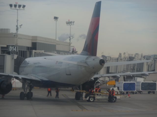 Airbus A320 (N354NW)
