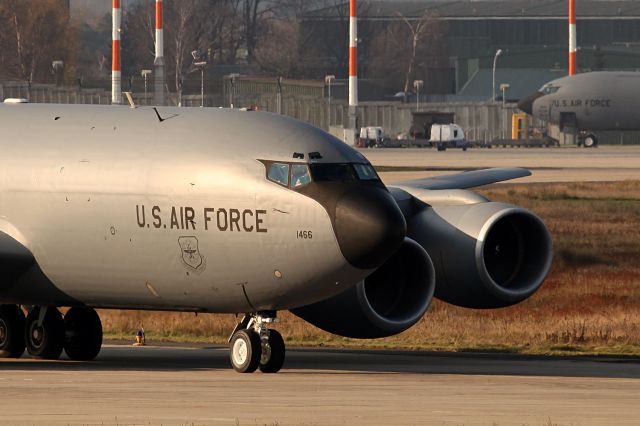 Boeing C-135FR Stratotanker (59-1466)