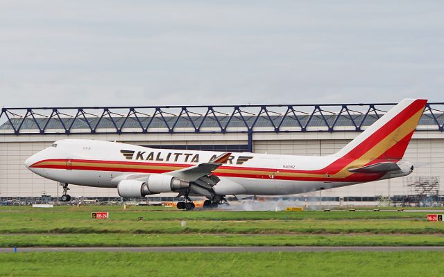 Boeing 747-400 (N403KZ) - kalitta air b747-481f n403kz landing at shannon 15/9/18.