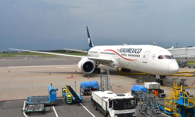 Boeing 787-9 Dreamliner (XA-MFG) - Aeromexico Boeing 787-9 Dreamliner XA-MFG in Amsterdam 