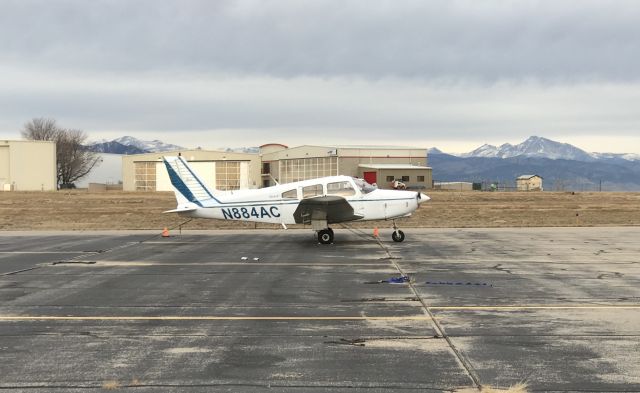 Piper Cherokee (N884AC)
