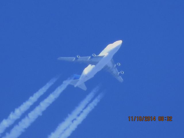 Boeing 747-400 (N249BA) - Dreamlifter flight from McConnell AFB in Wichita Kansas to Charleston South Carolina over Baxter Springs Kansas (78KS) at 41,000 feet.