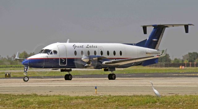 Beechcraft 1900 (N184UX)