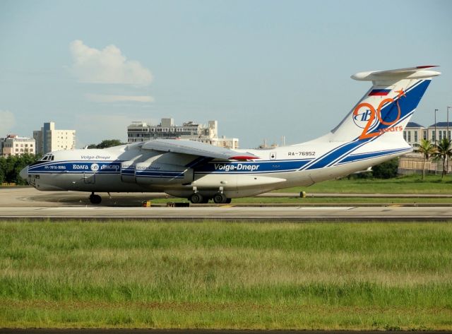 Ilyushin Il-76 (RA-76952)