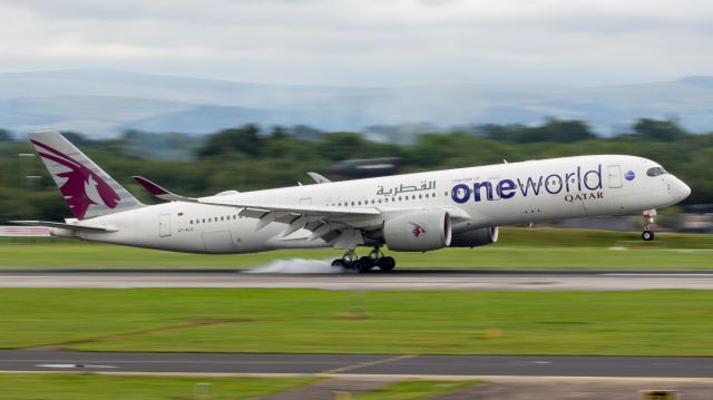 Airbus A350-900 (A7-ALZ)