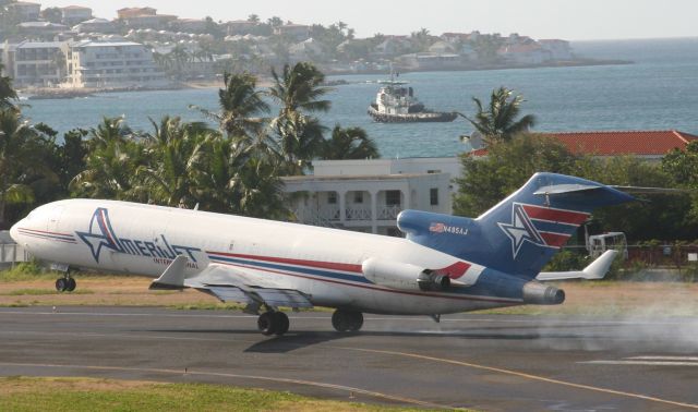 Boeing 720 (N495AJ)