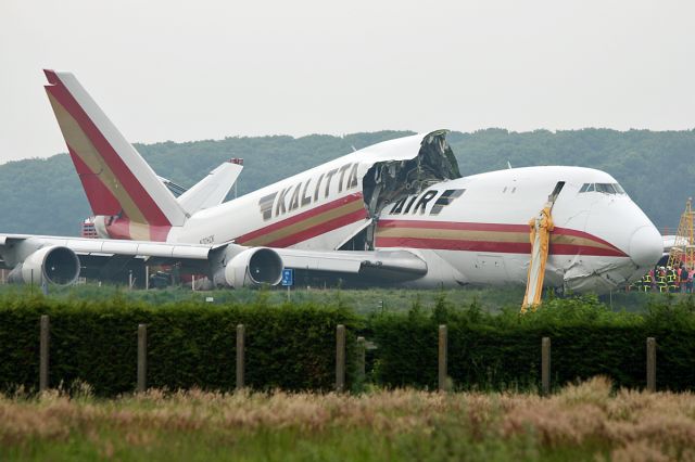 Boeing 747-200 (N704CK) - 26-5-2008