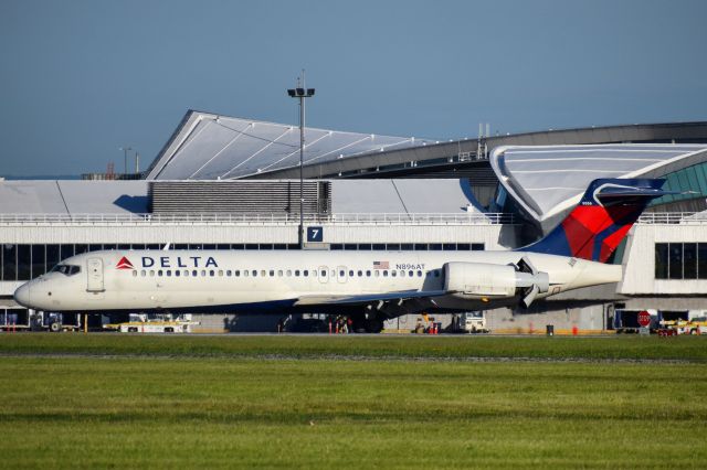 Boeing 717-200 (N896AT) - Delta Air Lines Boeing 717-200 arriving into Buffalo (BUF) from Atlanta (ATL) on June 15th 2020