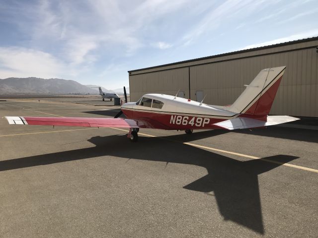Piper PA-24 Comanche (N8649P)